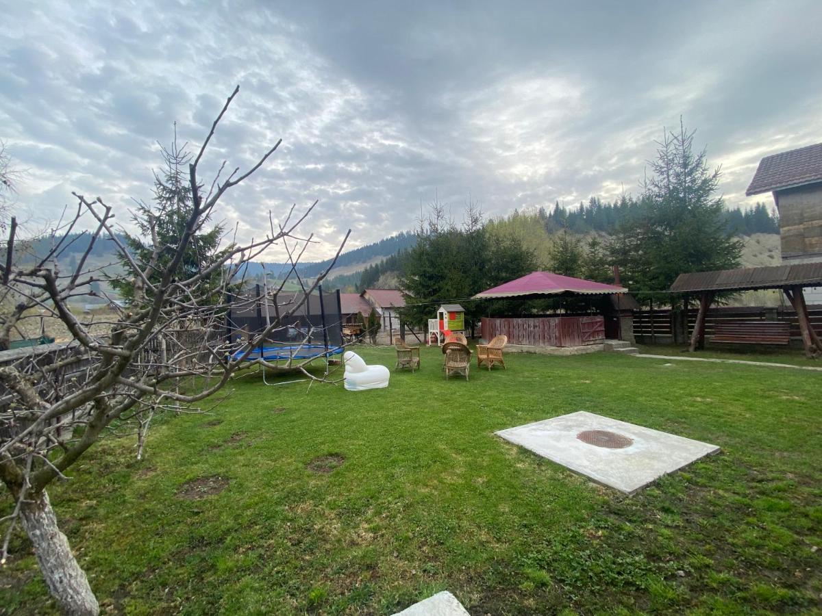 Hotel Casa Laur Mînăstirea Humorului Exterior foto